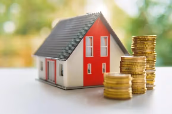 Real Estate Price Prediction Leveraging RapidCanvas AI 