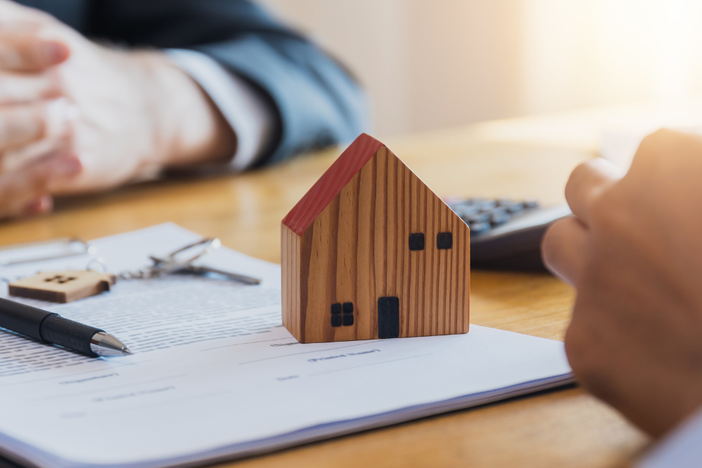 Two people negotiating an apartment lease buyout