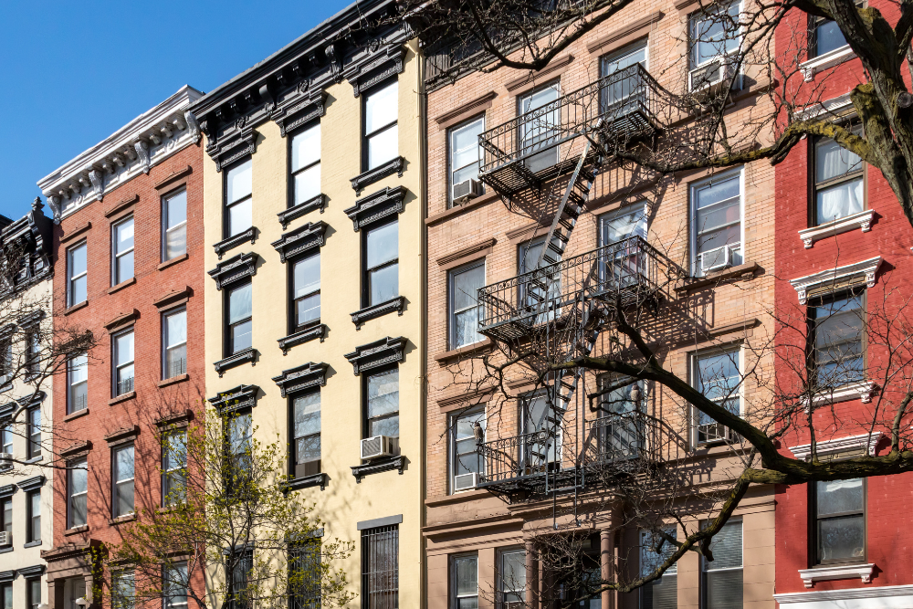 Post-war buildings in New York City