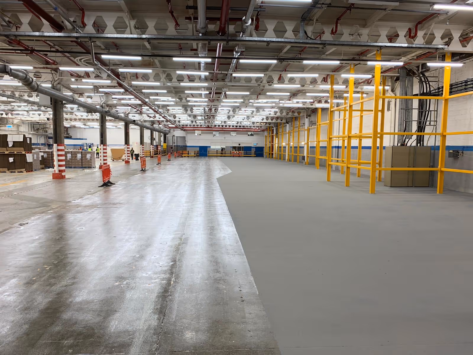 Industrial flooring inside a factory by MTF