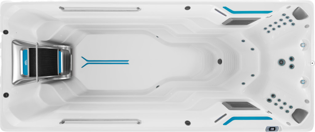 E700