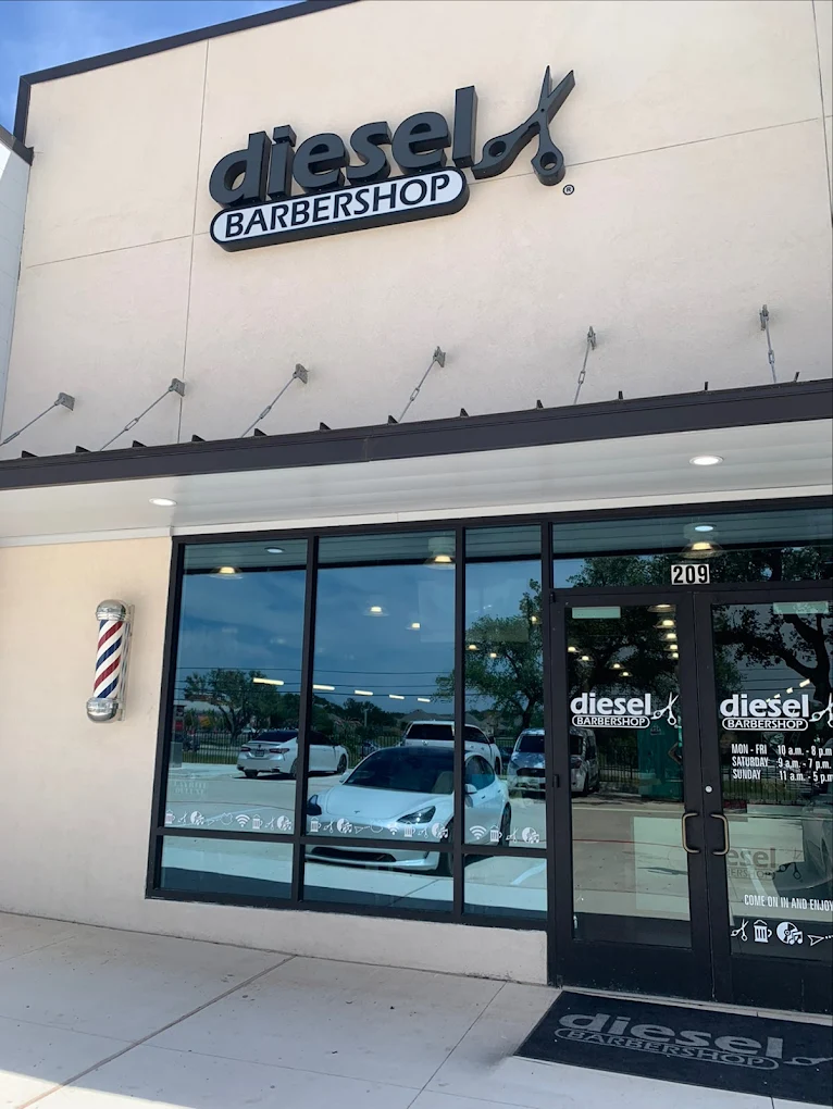 Best Barbershop in Leander, TX: Rock ‘N Roll Vibes & Attention to Detail Perfected at Reagan’s Hope