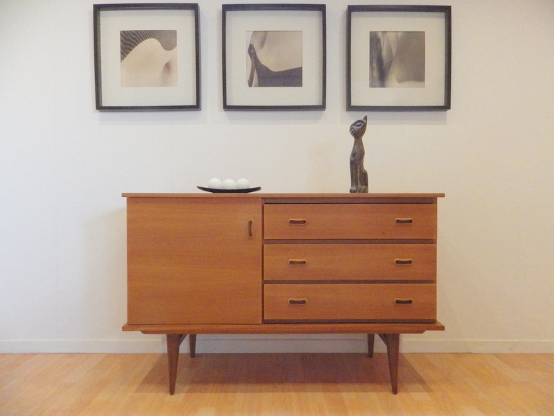 Petit buffet design scandinave