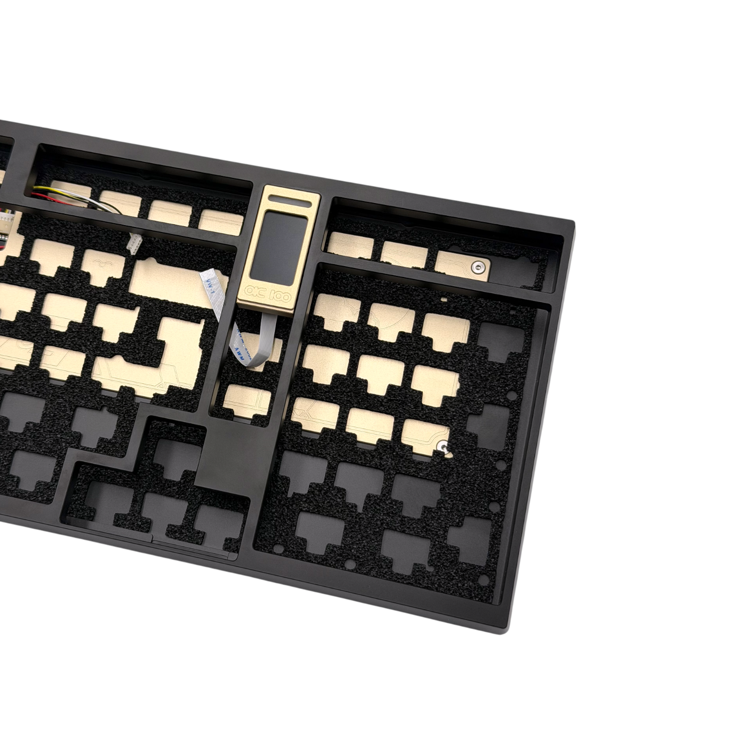 QK100 - кастомна механічна клавіатура