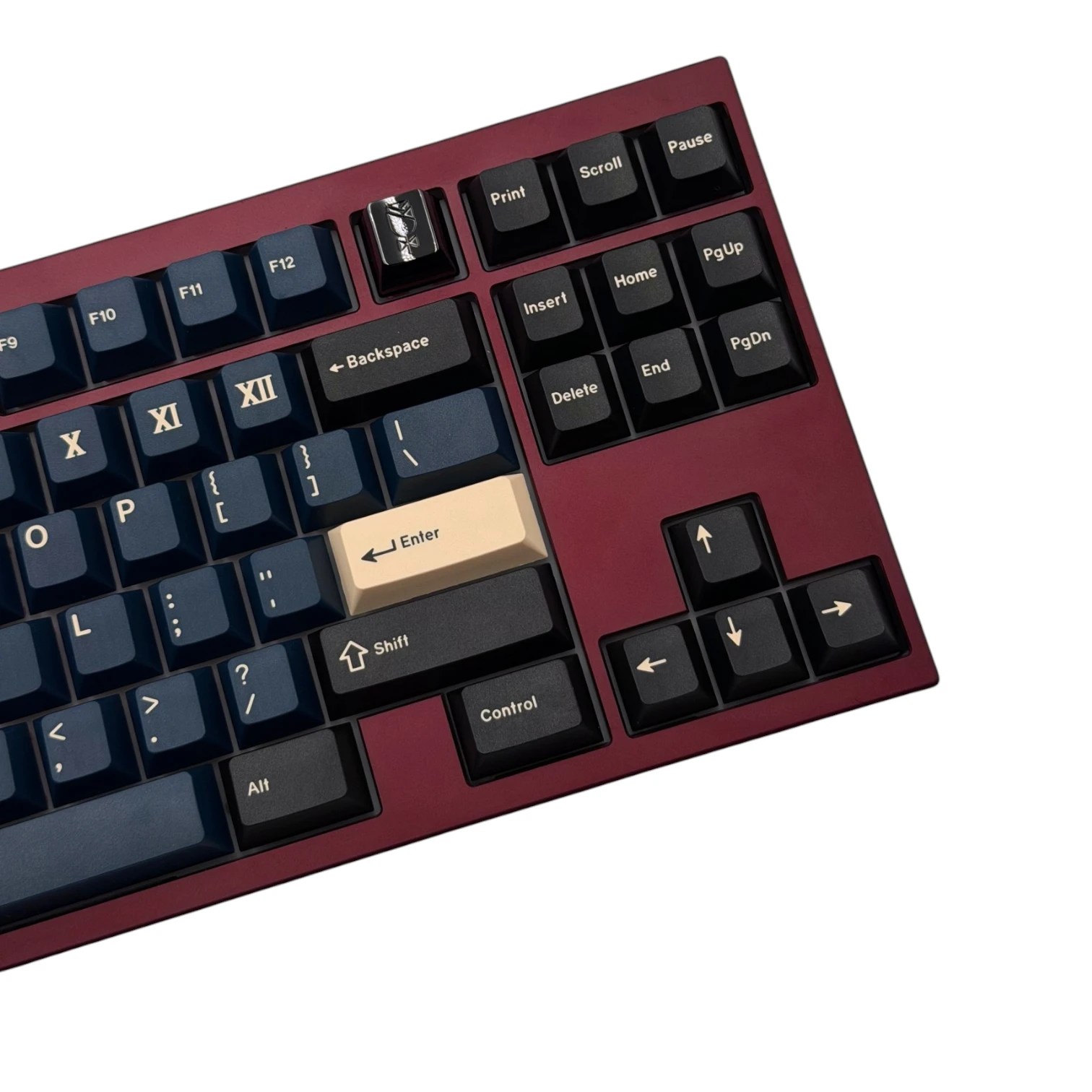 Owlab Mr.Suit - кастомная механическая клавиатура.