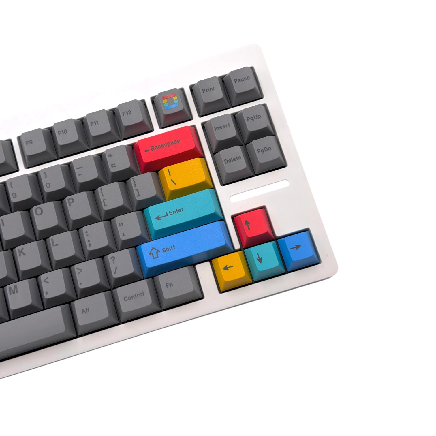 GMK Dualshot - кейкапи для механічної клавіатури.