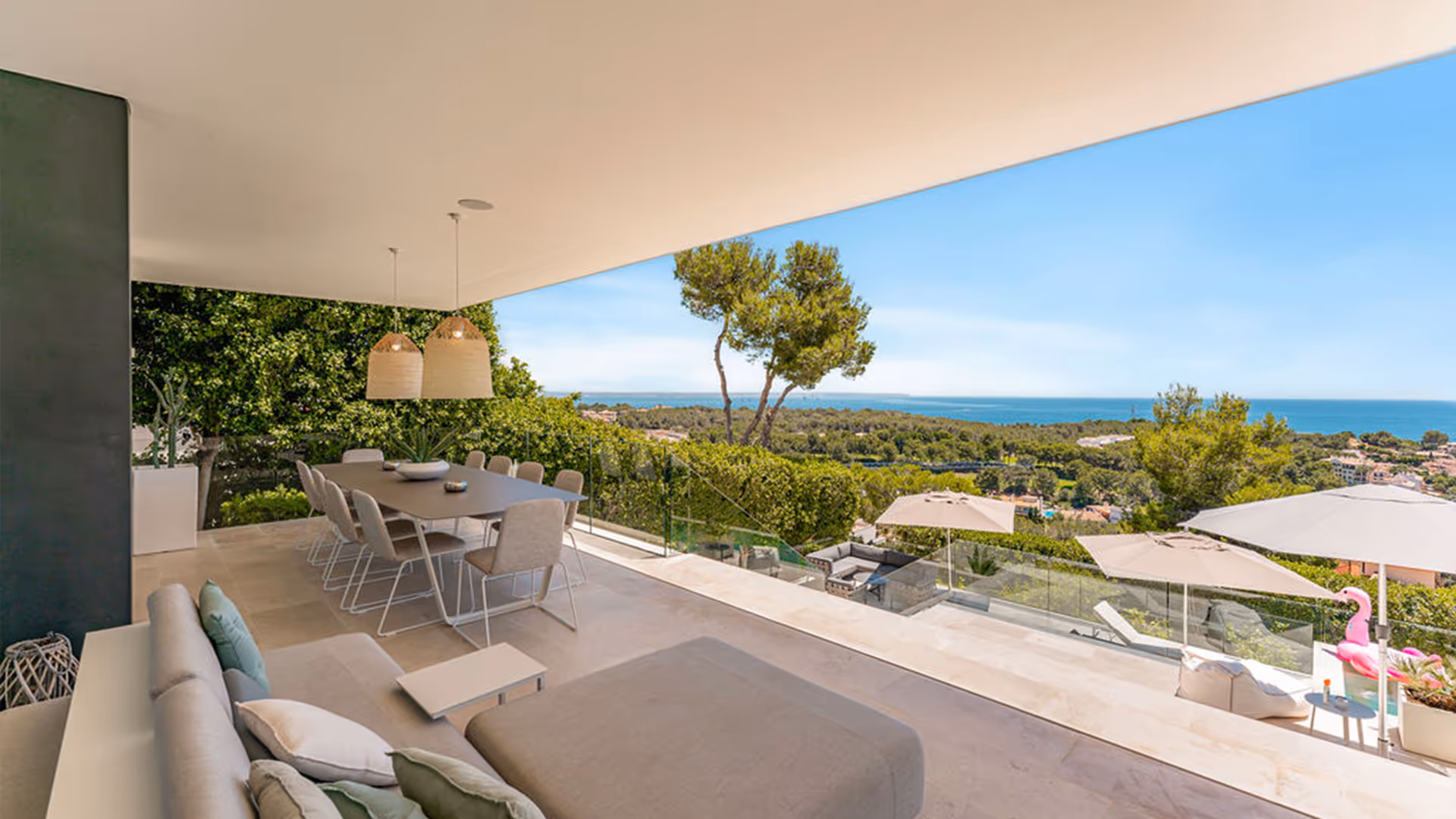 Überdachte Terrasse