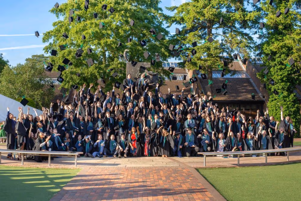 ACS Cobham International School