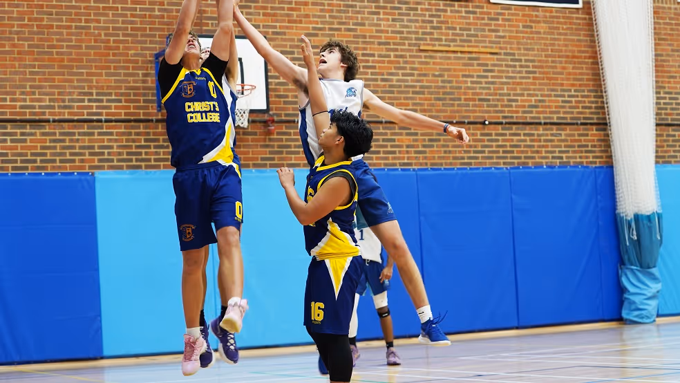 TASIS England - Basketball (002).jpg
