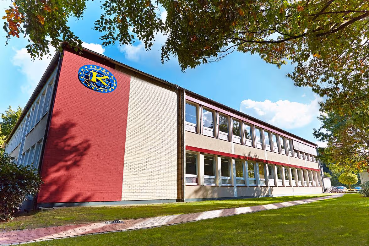 Krüger Internat und Schulen