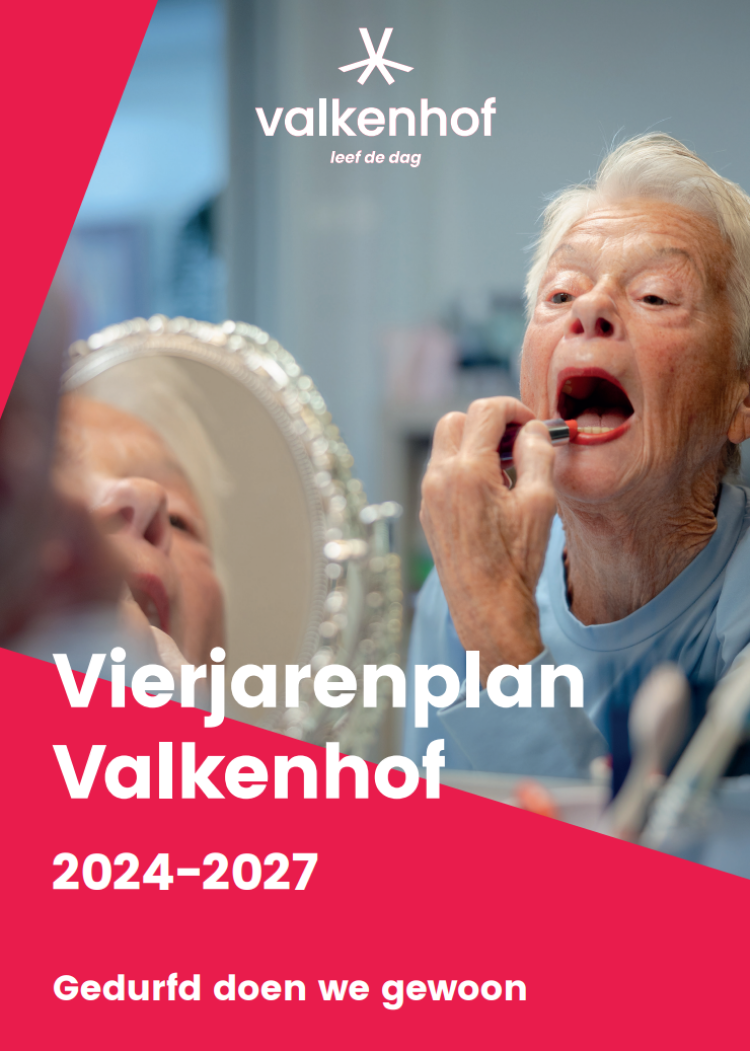 Brochure met vierjarenplan van Valkenhof