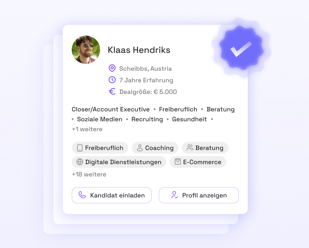 Profile card of Lukas Weber from Scheibbs, Austria, with 7 years experience, deal size €5,000, job roles, skills, and buttons to invite candidate and view profile on a purple background.