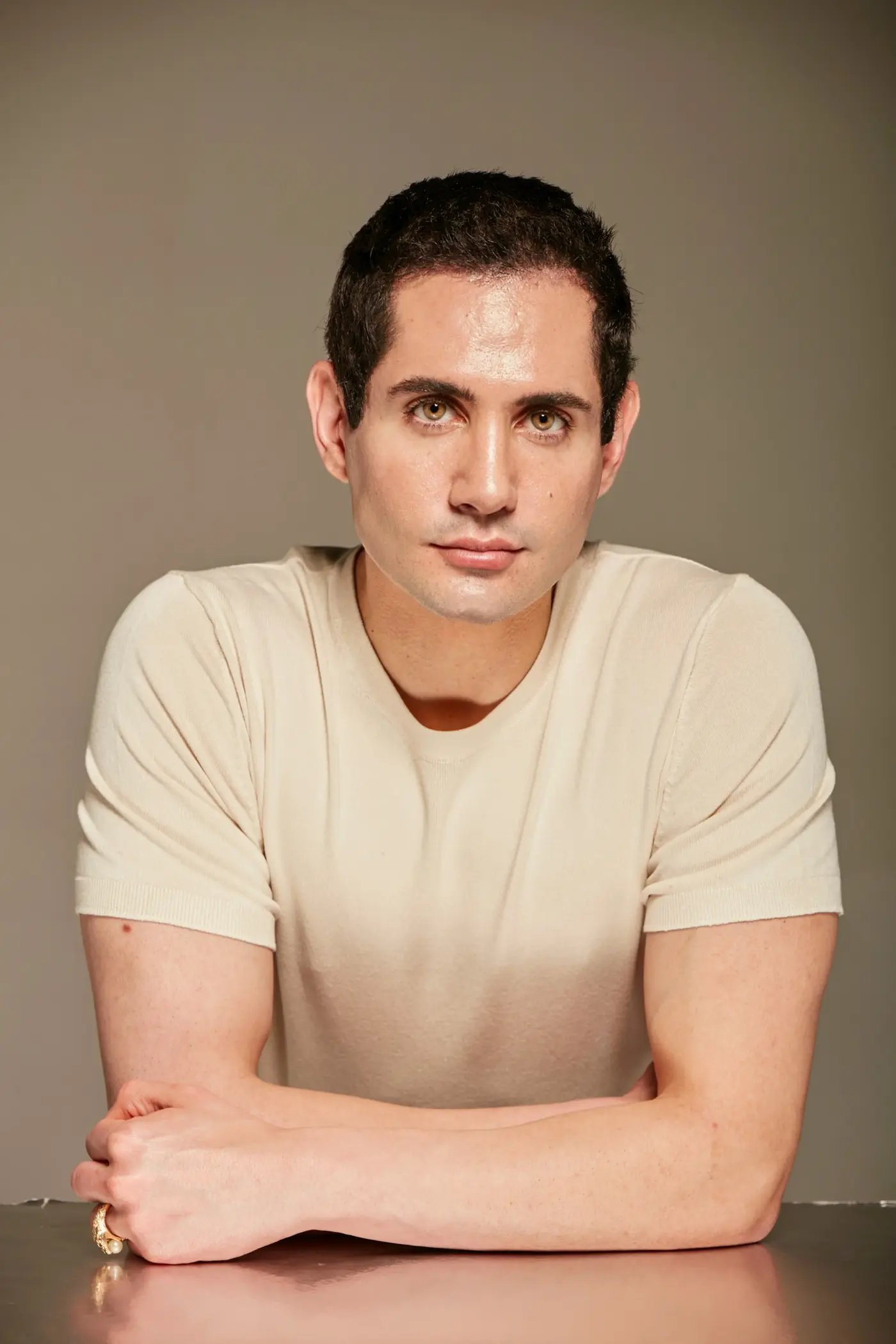 Frank Elaridi is a 4-time Emmy-Award-Winning Journalist