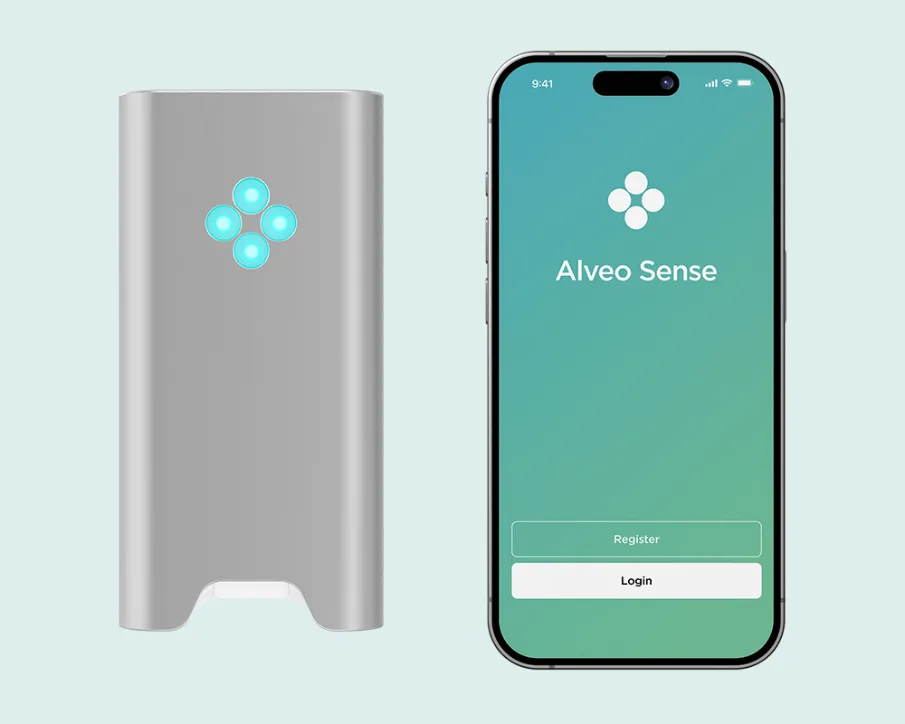 Alveo Analyzer with the Alveo Sense app on a smartphone