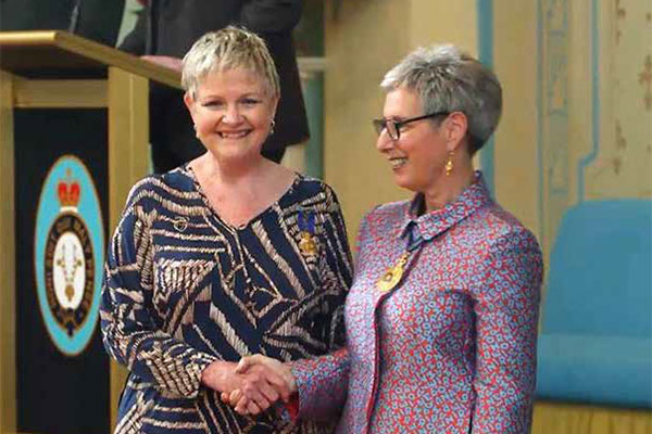 Presentation of OAM to Julie Tyers