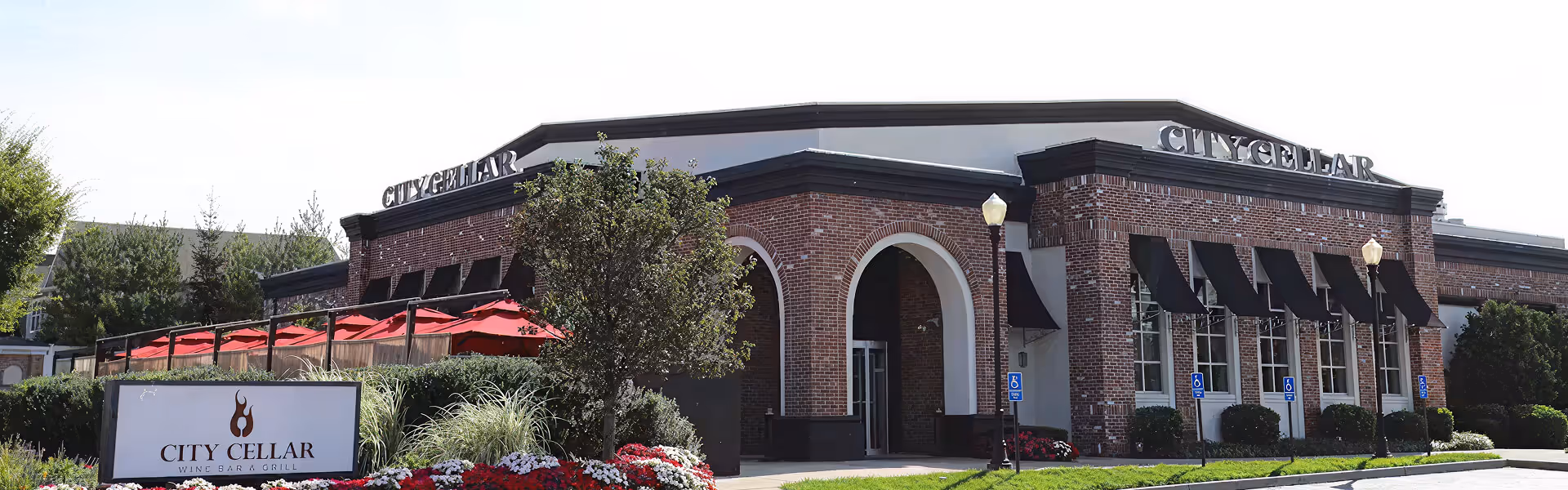 City Cellar Wine Bar & Grill, Westbury, NY