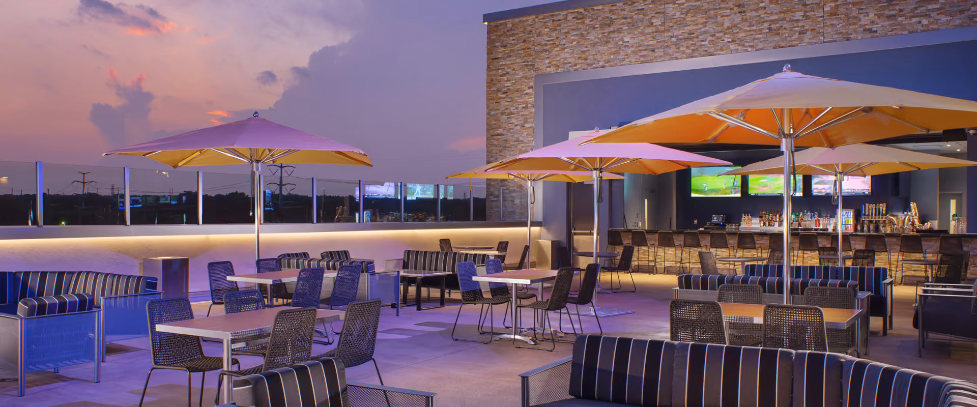 Topgolf Holtsville, Holtsville, NY