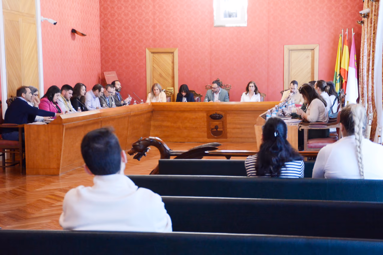 Sesión extraordinaria de pleno abril 2024