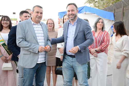 imagen del corte de cinta inaugural