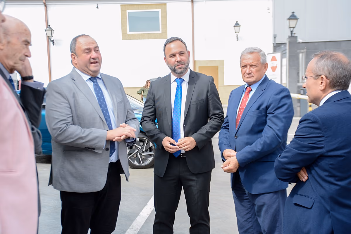 El alcalde, el consejero de Agricultura, el presidente de Cooperativas Agroalimentarias y el presidente de Cooperativas Agroalimentarias