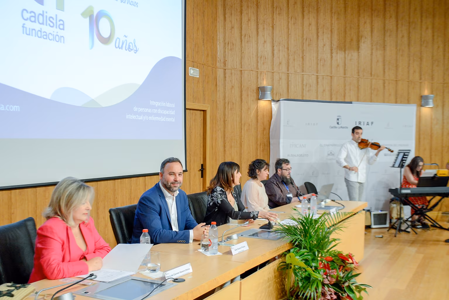 Acto décimo aniversario de Fundación Cadisla