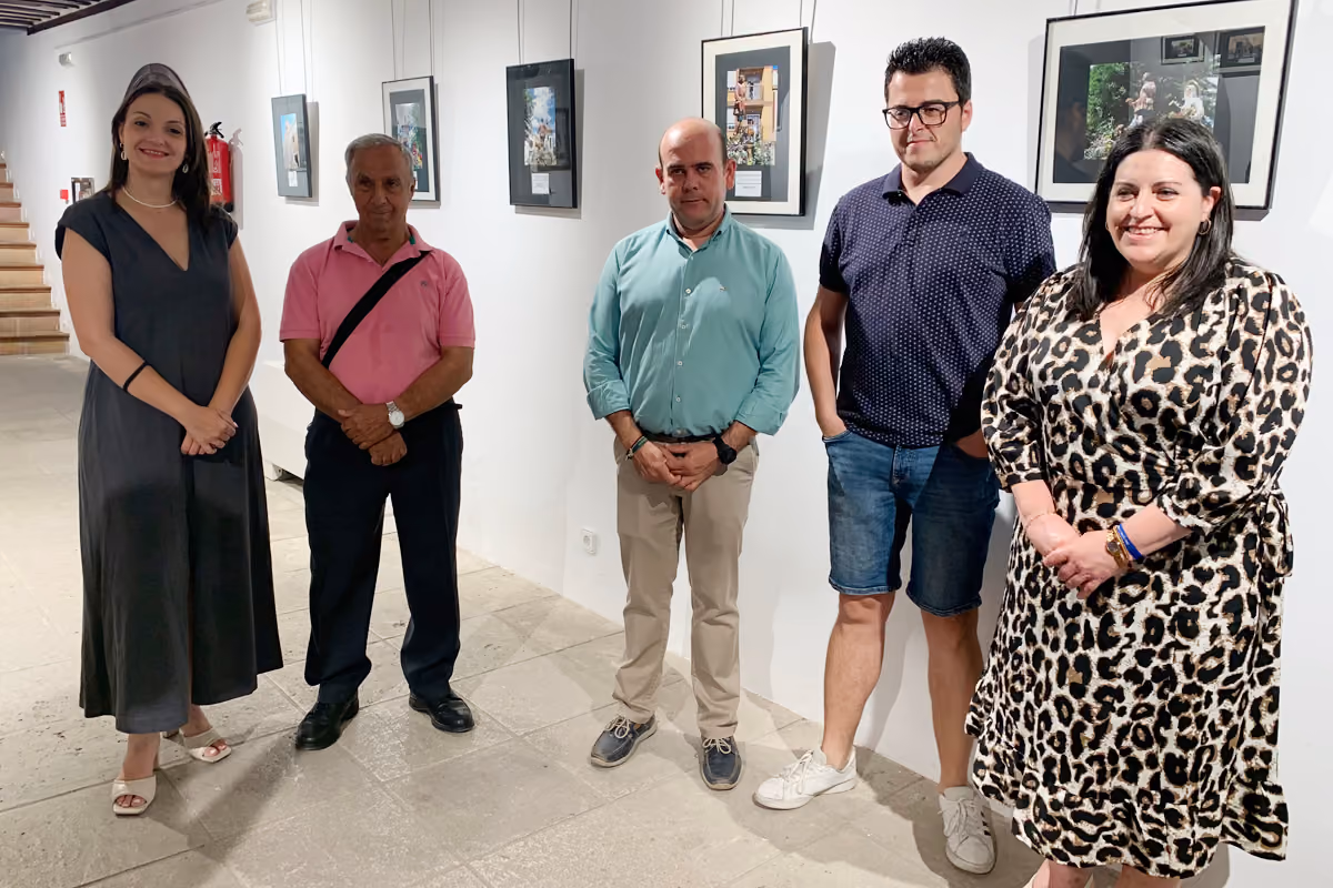 Inauguración de la exposición I Concurso Fotográfico Alejandro Villena Salinas