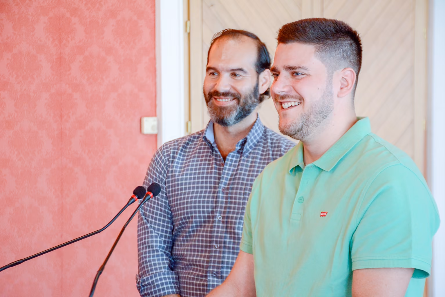 Los concejales Manuel Marquina y Benjamín de Sebastián, durante la presentación de la Feria