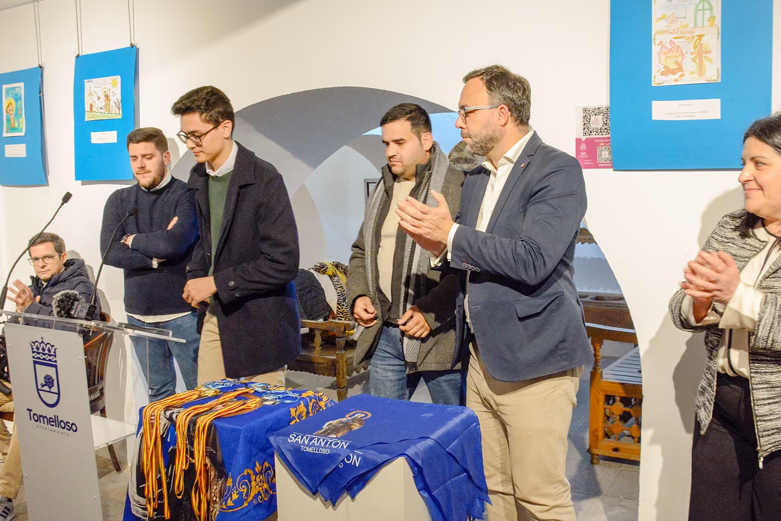 Inauguración de la exposición de dibujos del pasado viernes