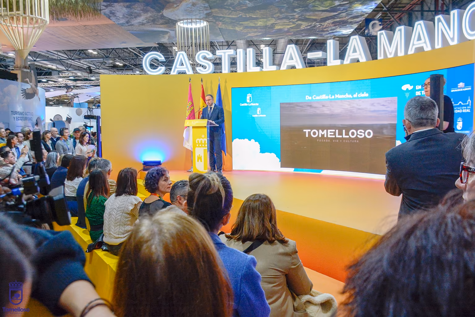 Javier Navarro durante su intervención en FITUR