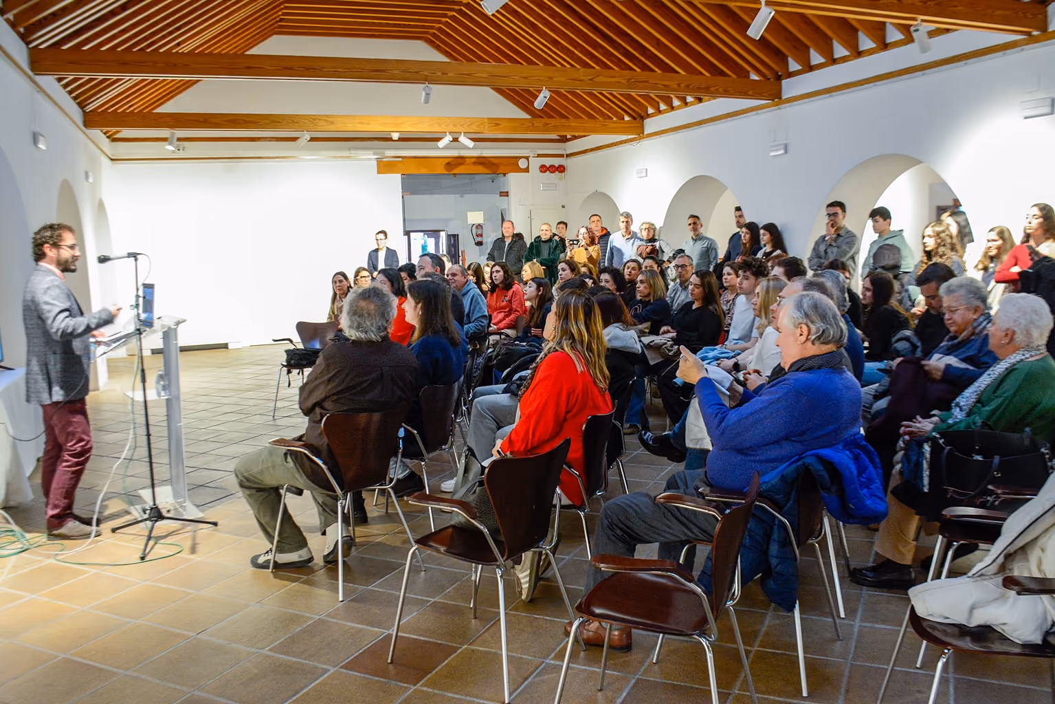 Uno de los actos celebrados este sábado en la Posada de los Portales en torno a este proyecto.