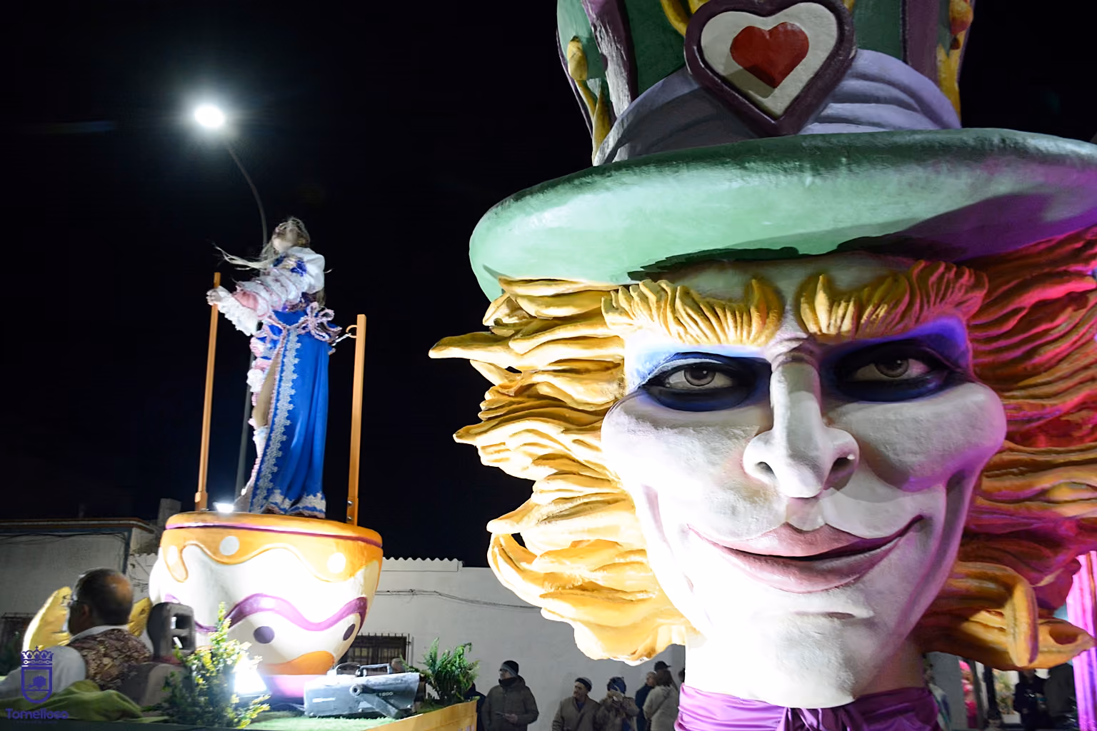 Una de las carrozas de El Burleta