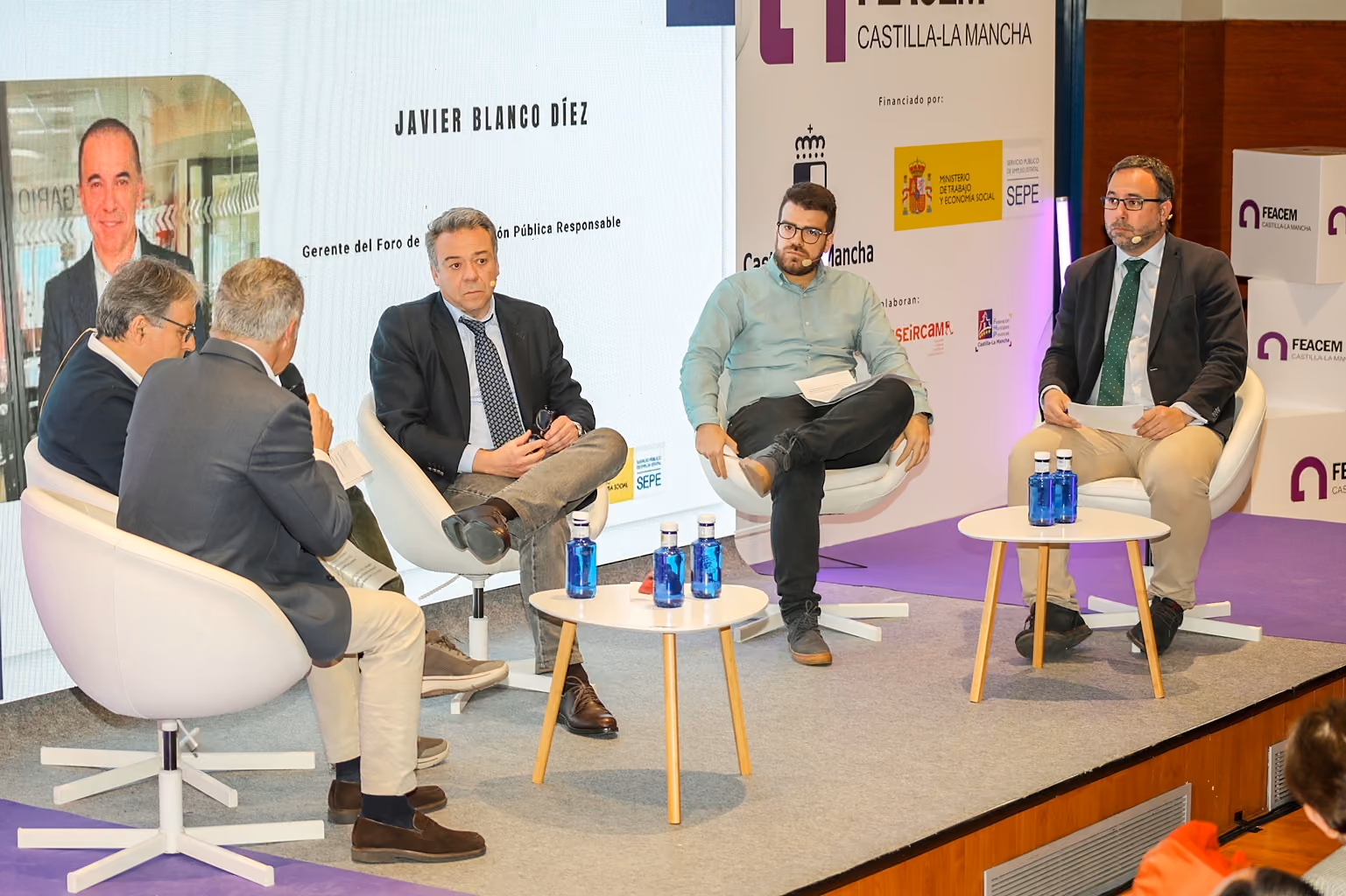 Participación de Javier Navarro en la mesa sobre casos de éxito en buenas prácticas de contratación de las administraciones públicas