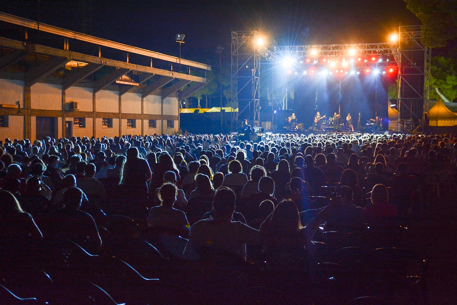 Concierto de feria celebrado en el estadio municipal Paco Gálvez