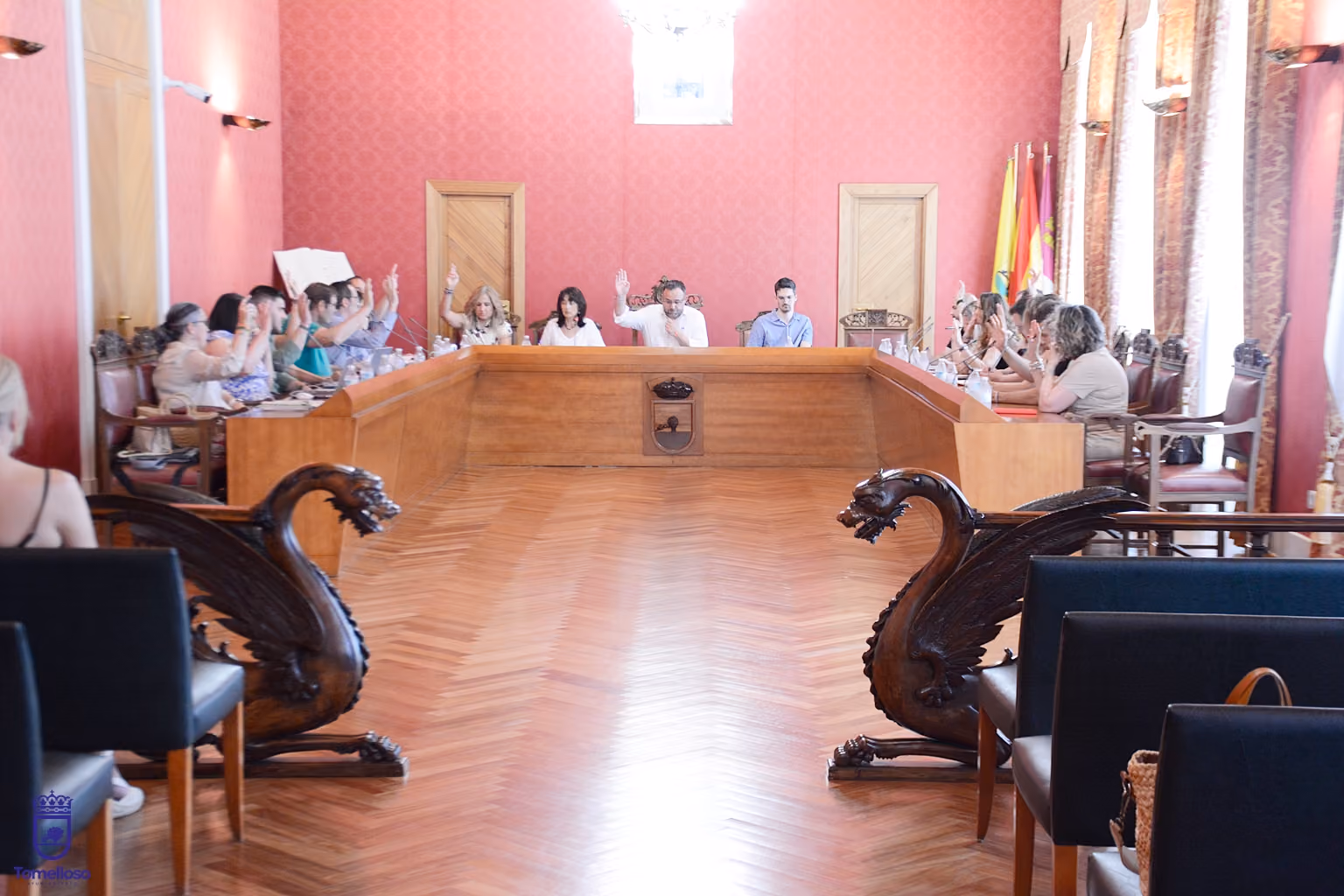 La Corporación, votando por unanimidad las fiestas locales para 2026