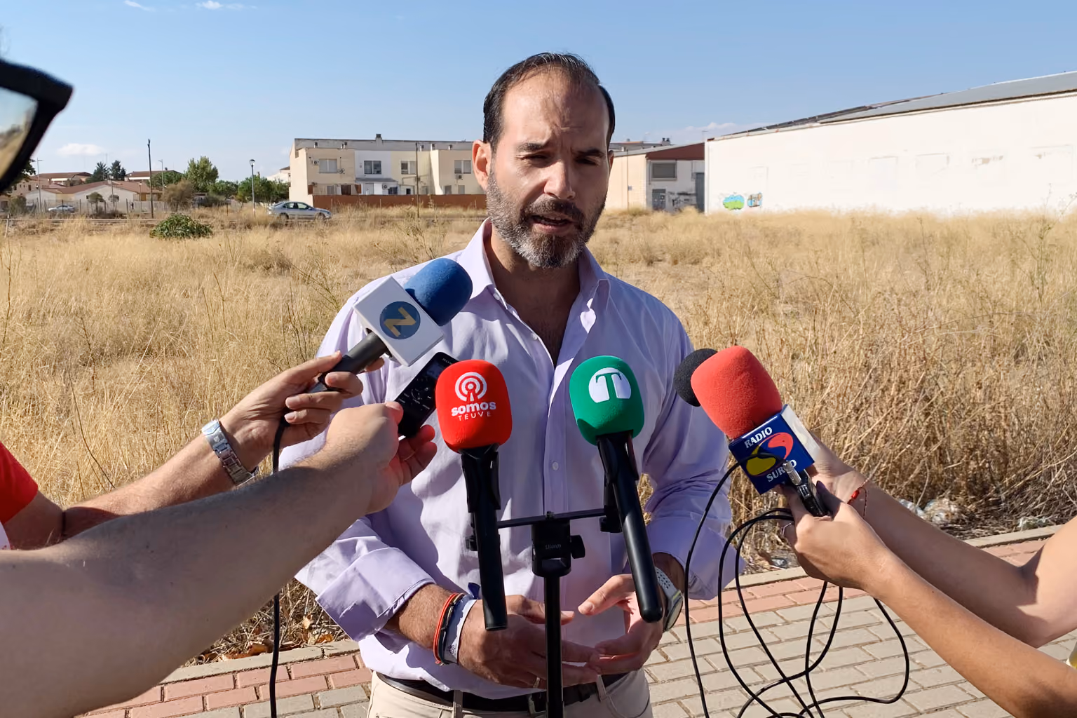 Benjamín de Sebastián y Carmen López han visitado la parcela cedida para el edificio judicial