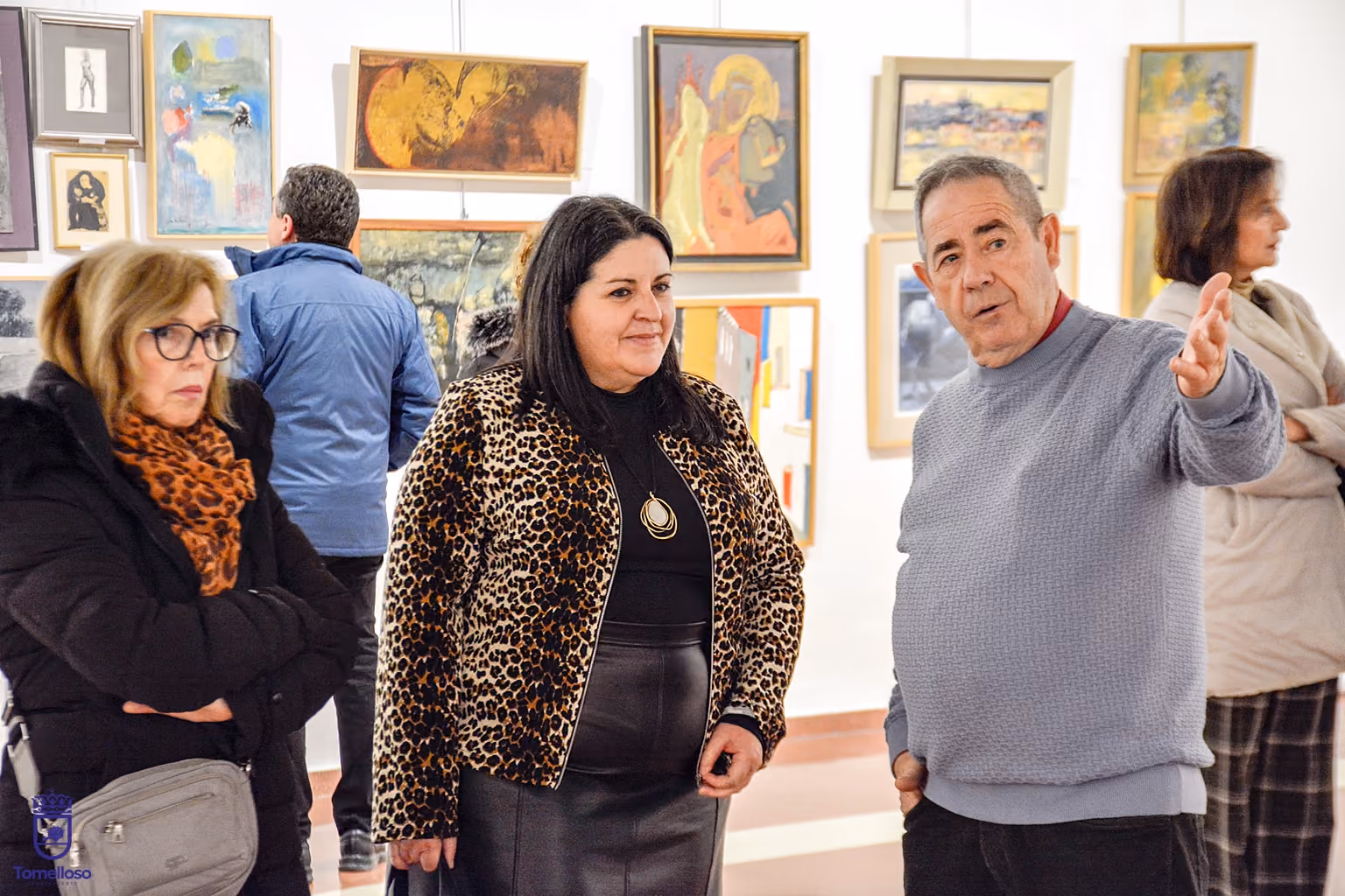 Inés Losa y José Luis Romeral durante la inauguración de la muestra