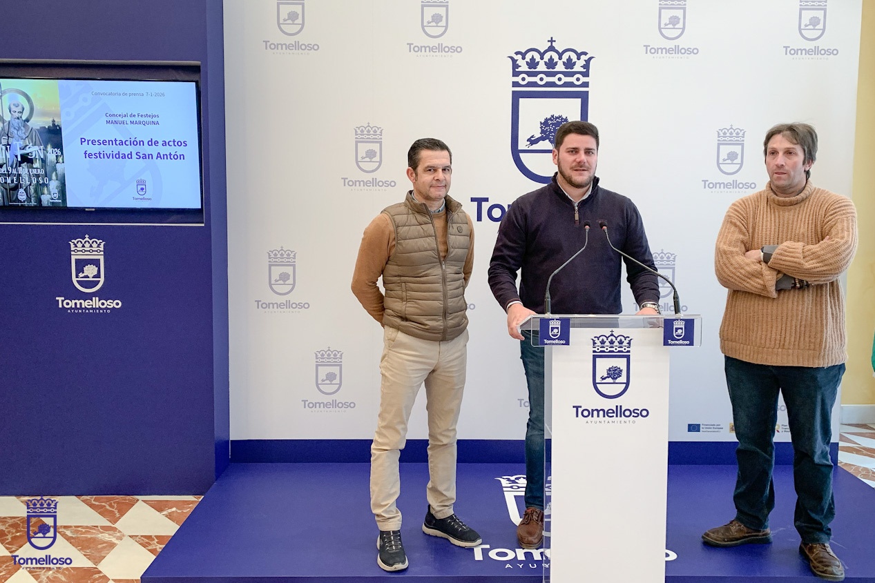 Presentación programación San Antón en Sala Francisco Carretero del Ayuntamiento