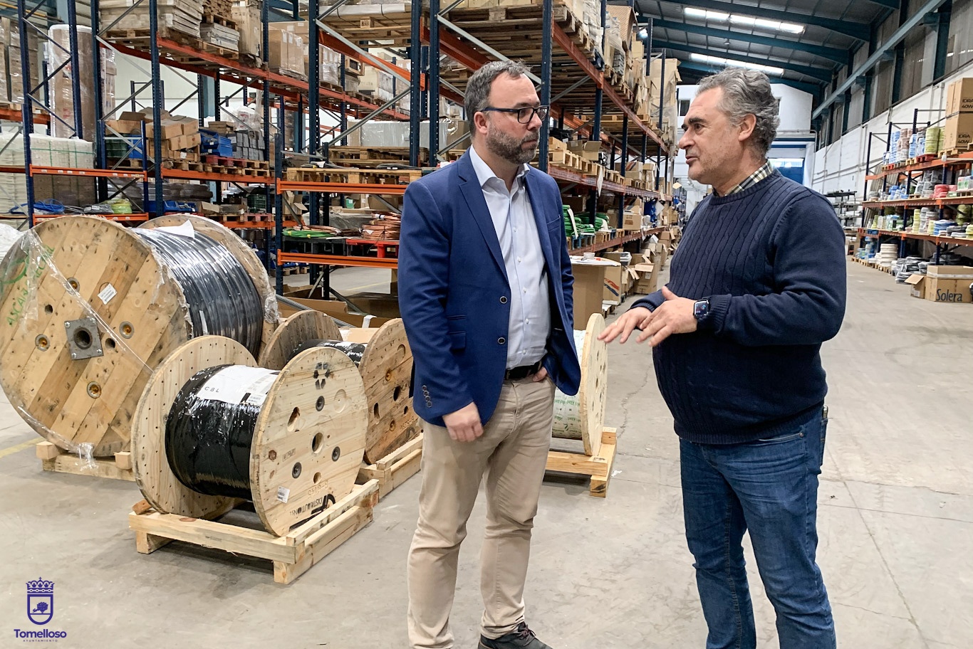 Javier Navarro y Rogelio Aliaga durante la visita a Suinra