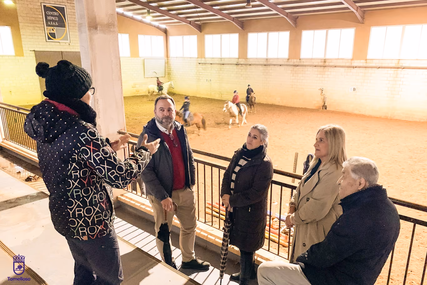 Visita a centro hípico de AFAs