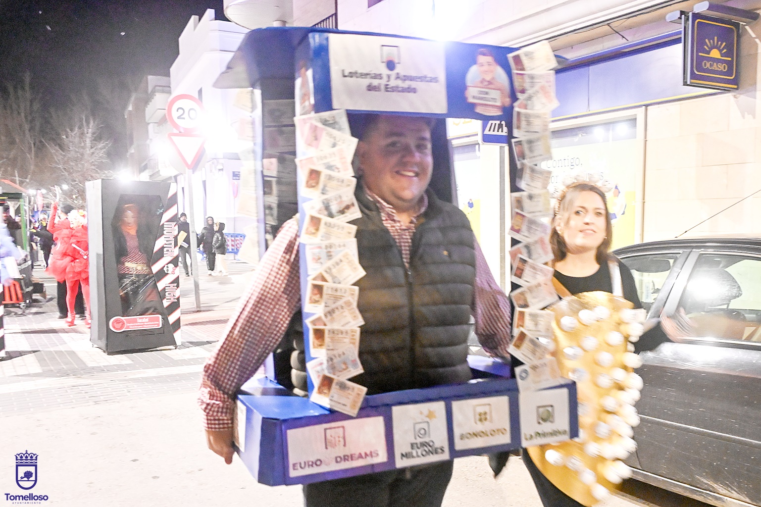 Toy Story, Monster High y Zorro Tails se llevan los primeros premios del concurso de máscara espontánea en Tomelloso 4 6992f18dded7f11d7f5892d7 DSC2162 edited