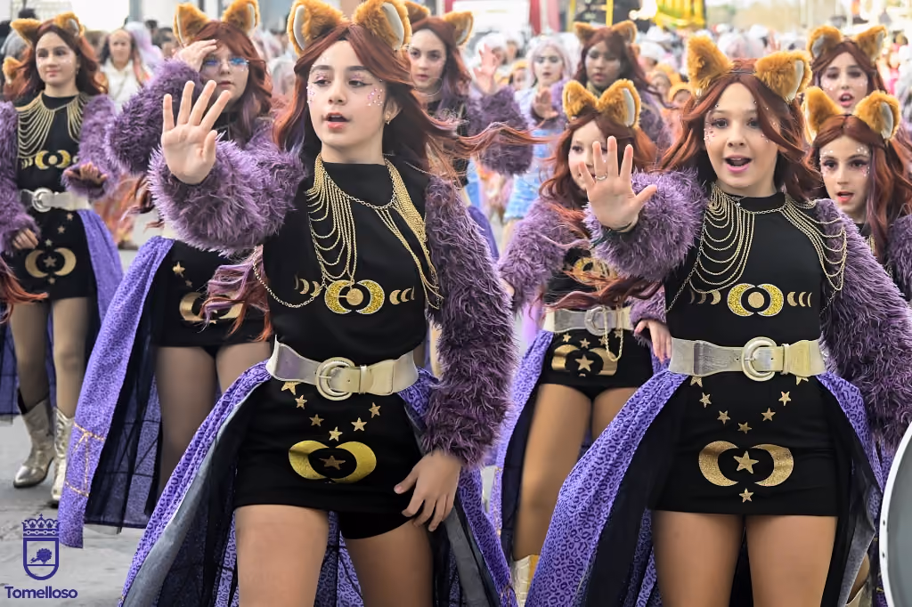 Desfile de Peñas Locales 2026
