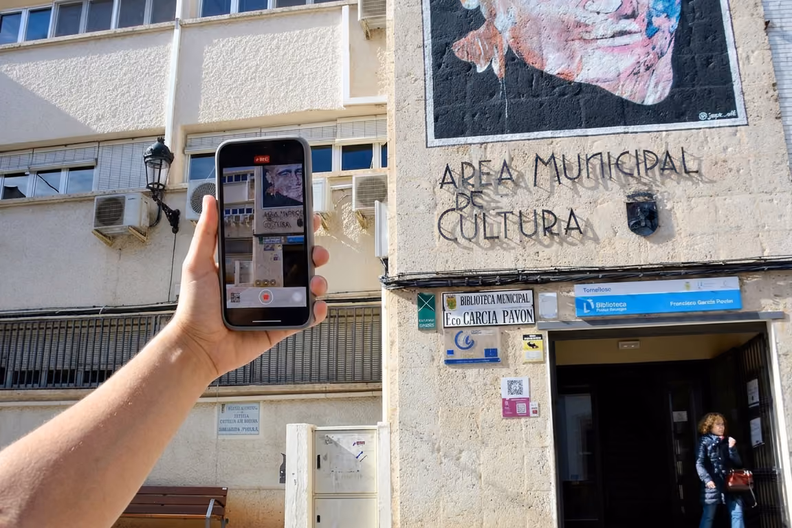 Fachada principal de la Casa de Cultura