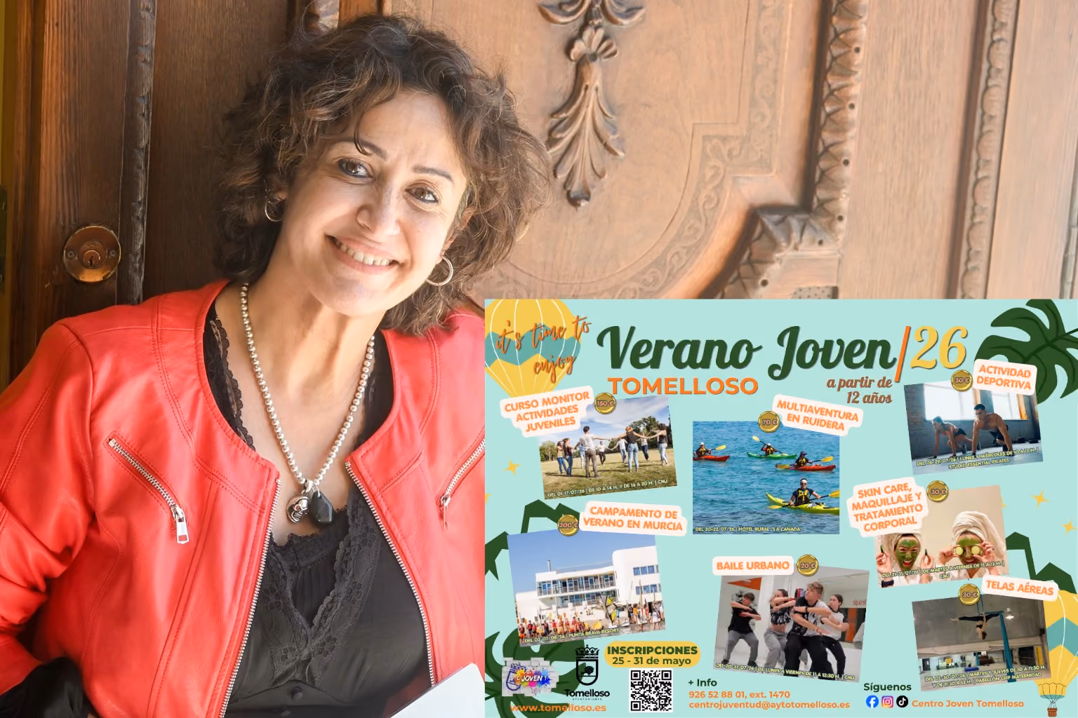Carmen López, concejala de Juventud con el cartel del "Verano Joven 2026"