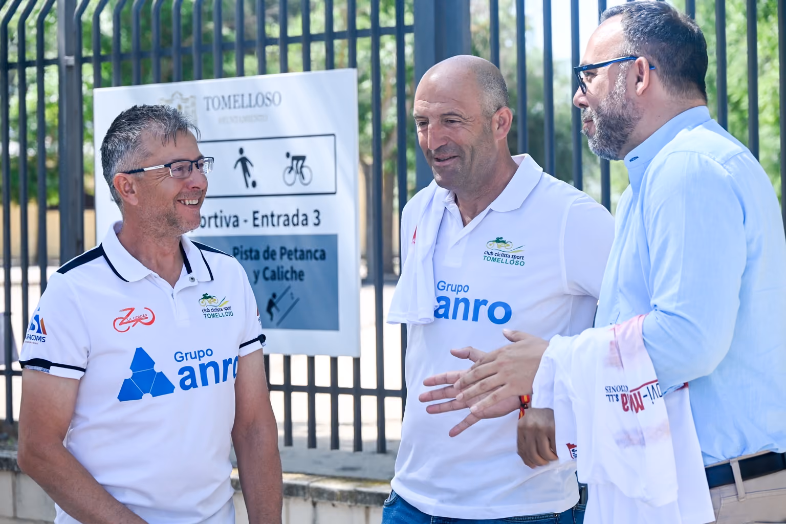 Miguel Ángel Sevilla, Francisco Cerezo y Javier Navarro durante la presentación de la prueba