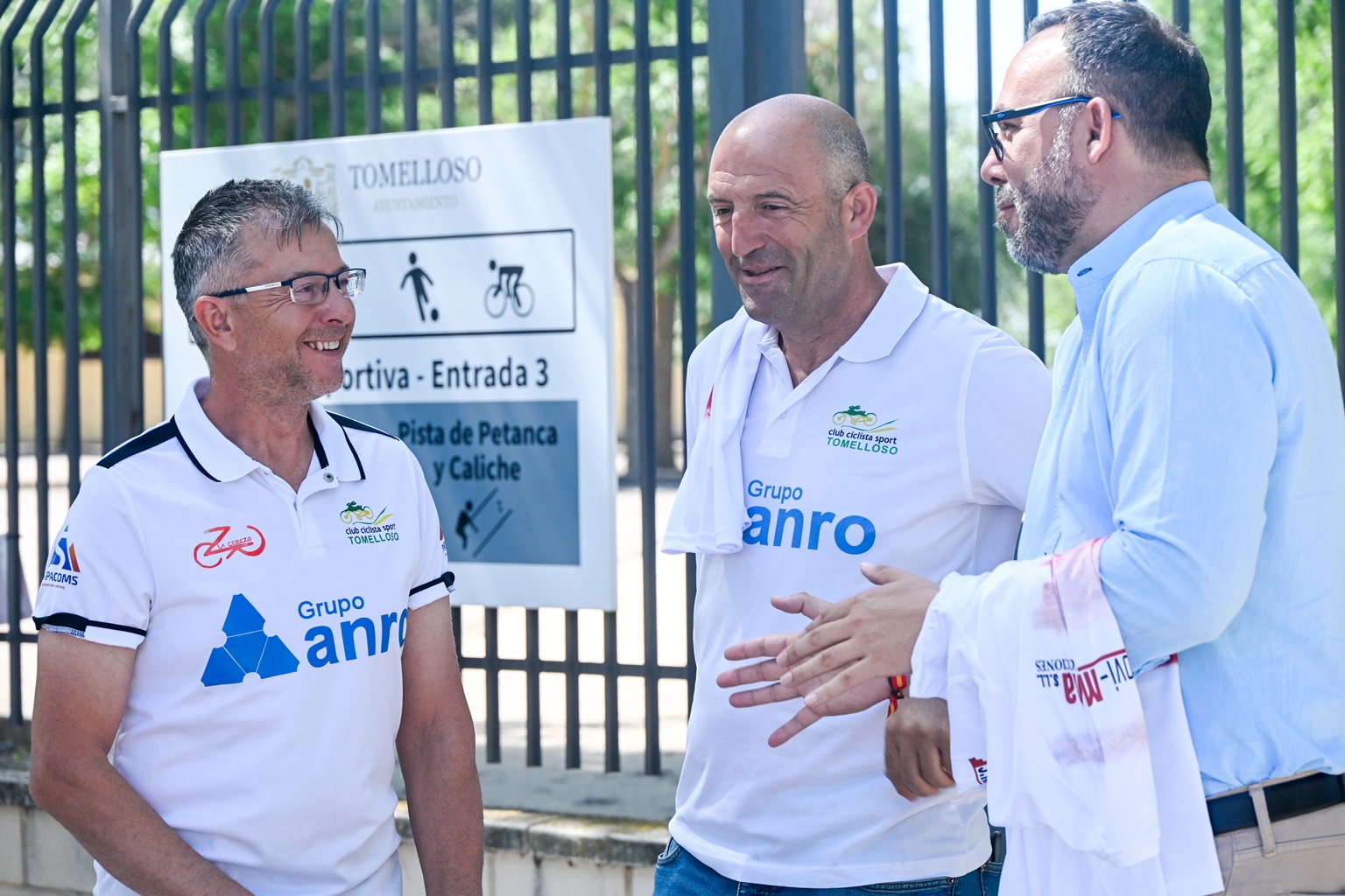 Miguel Ángel Sevilla, Francisco Cerezo y Javier Navarro durante la presentación de la prueba