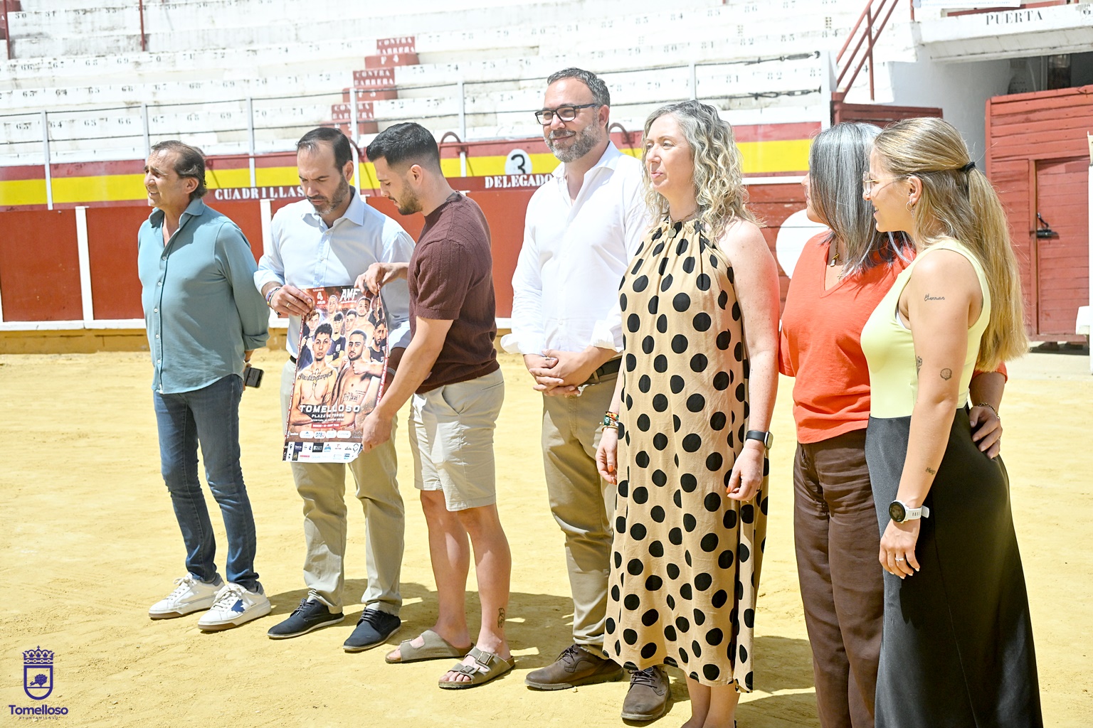 La presentación de la velada ha tenido lugar en la plaza de toros
