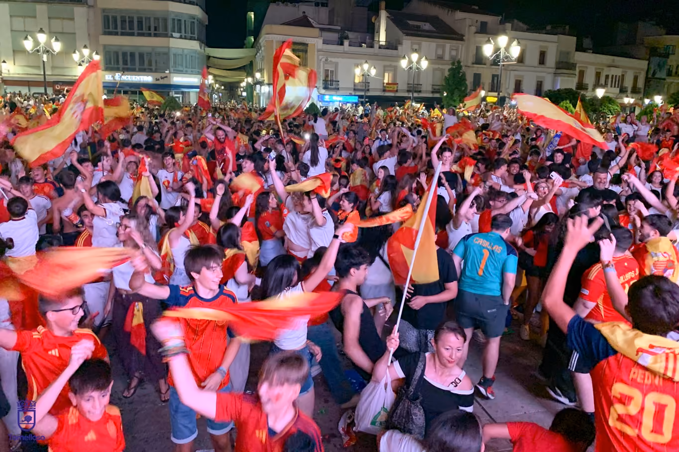 Celebración Mundial del fútbol en la Plaza de España