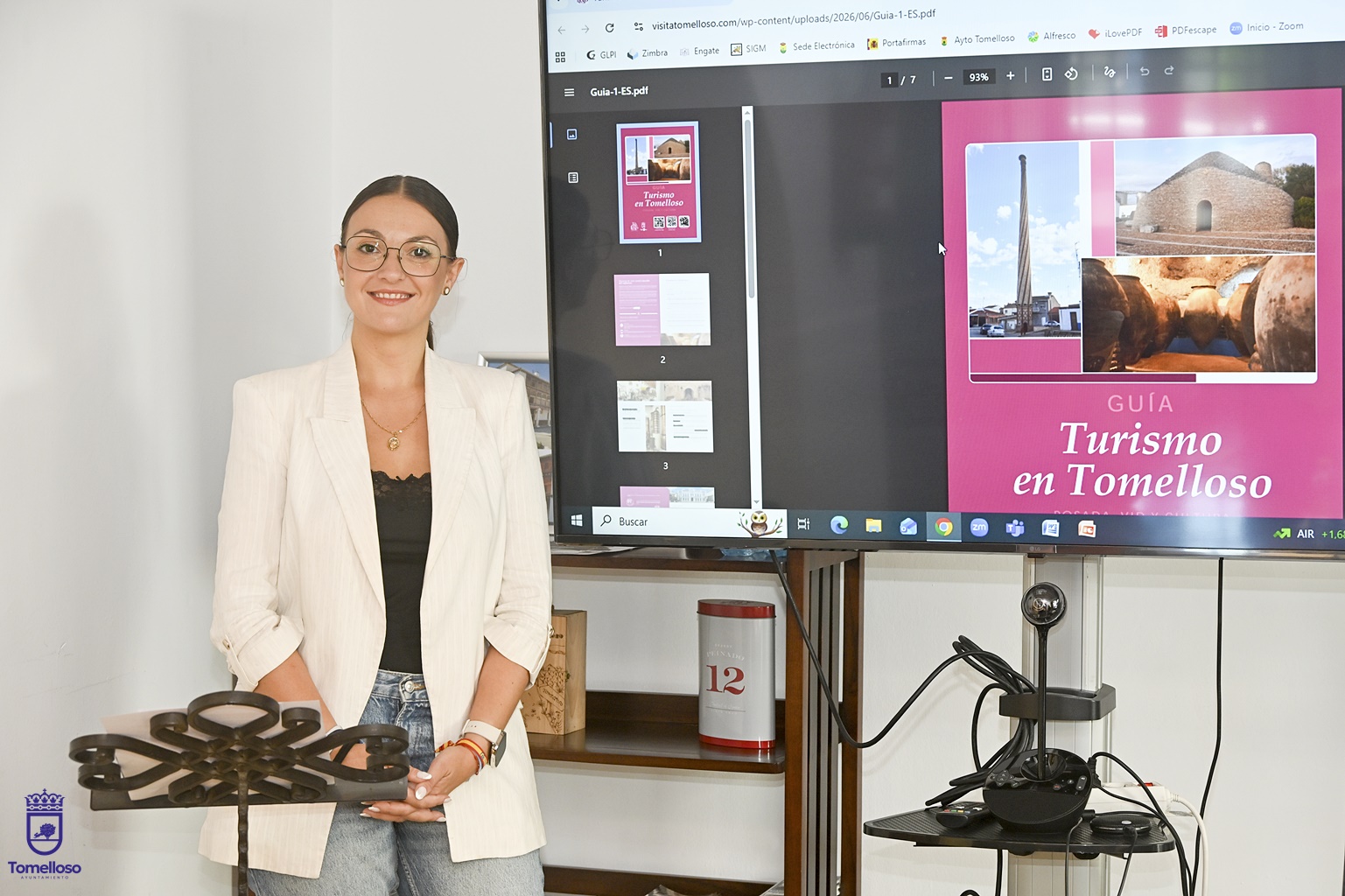Rocío Valentín durante la presentación de las nuevas guías