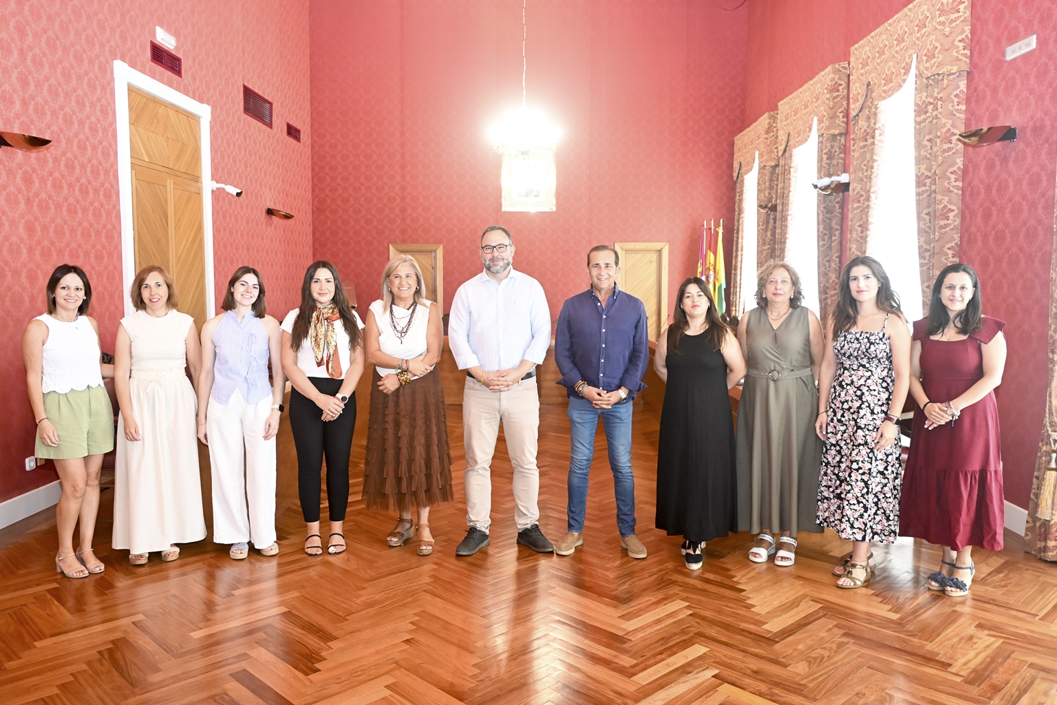 La recepción ha tenido lugar en el salón de plenos