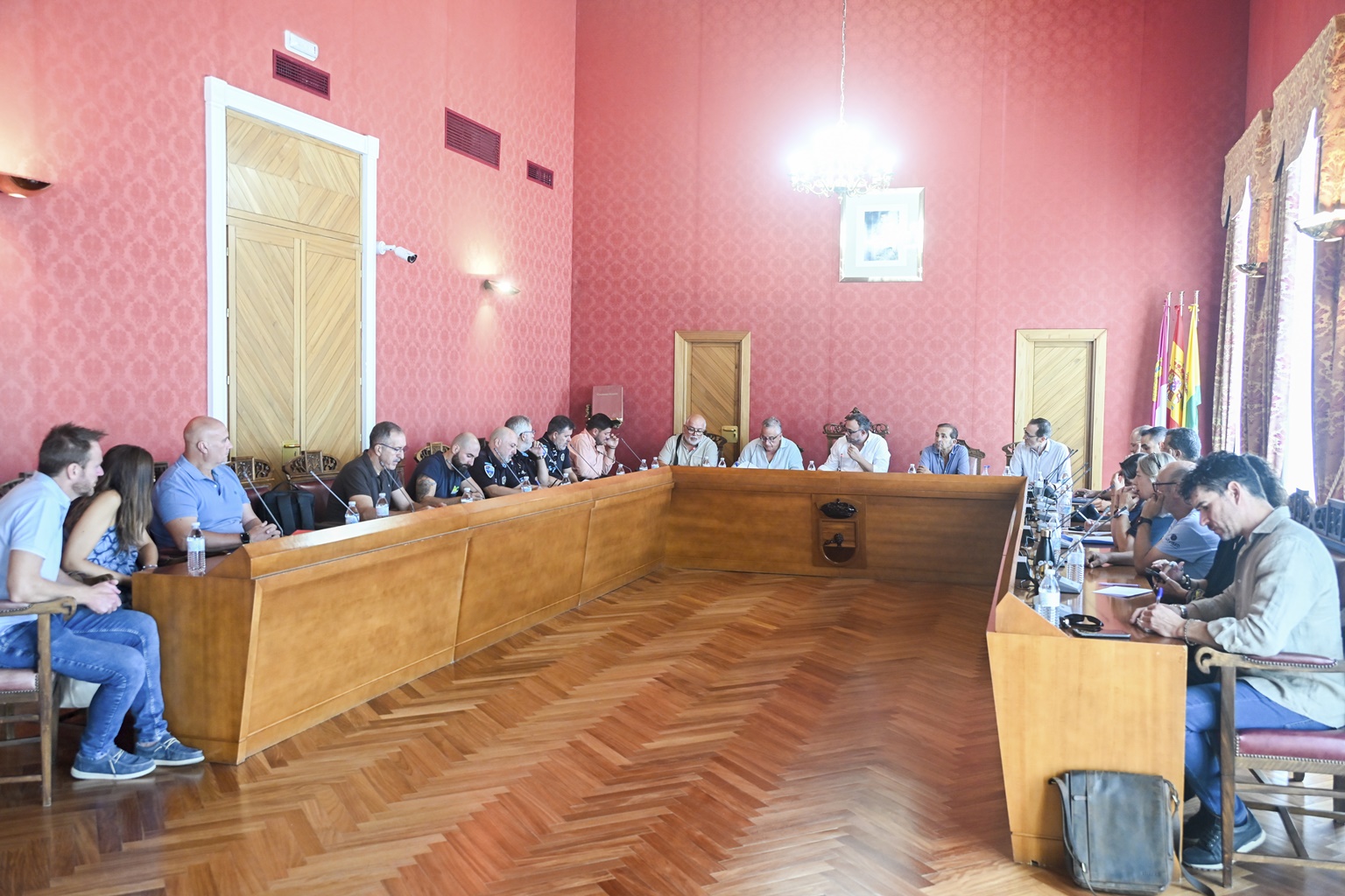 La Junta de Seuridad se ha reunido este martes en el salón del plenos del Ayuntamiento